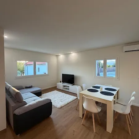 Refúgio De Santa Luzia